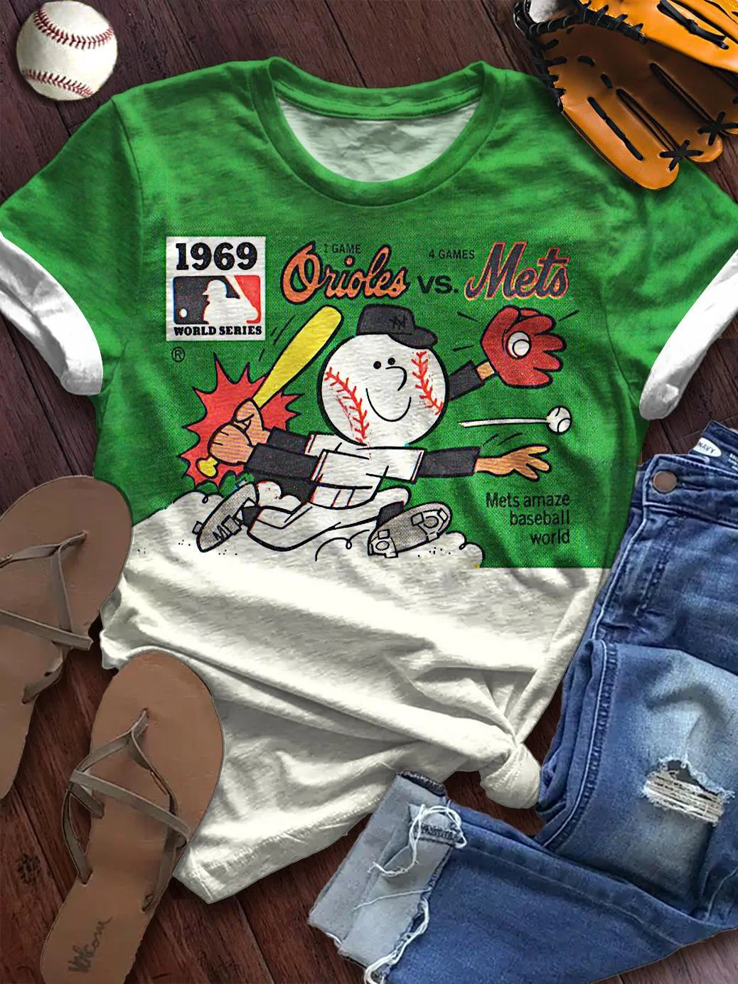 Women's Vintage Baseball World Print Crew Neck T-shirt