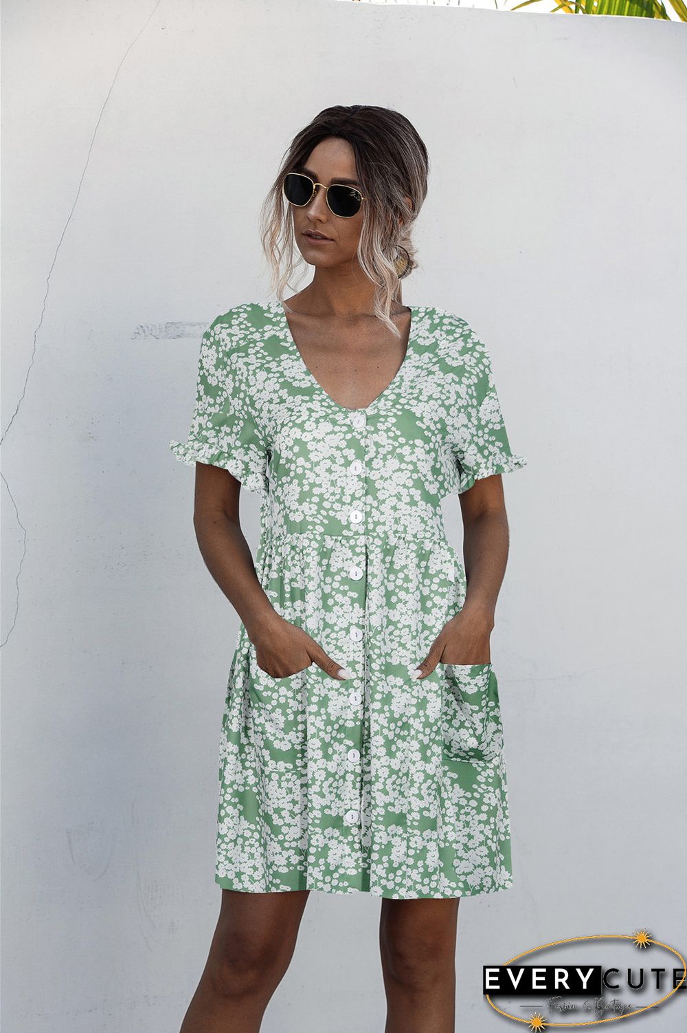 Short Sleeve Polka Dot Printed Buttoned Pocket Dress