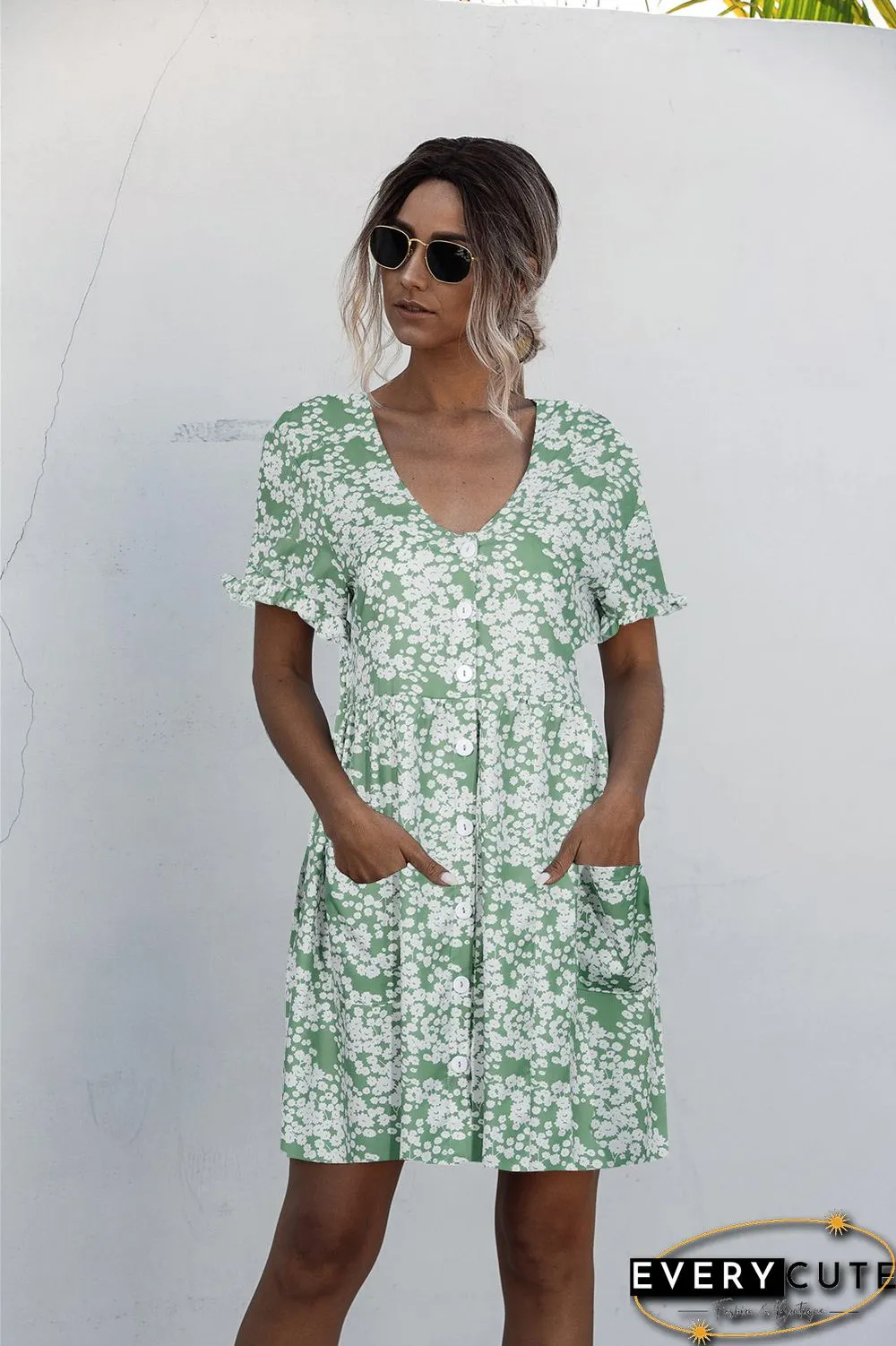 Short Sleeve Polka Dot Printed Buttoned Pocket Dress