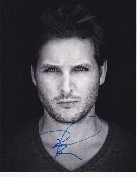 Peter Facinelli Signed - Autographed 8x10 inch Photo Poster painting TWILIGHT Actor