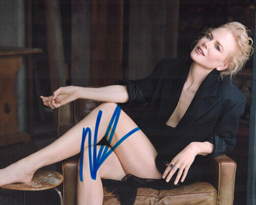 Autographed Photo Poster painting Nicole Kidman signed 8 x 10