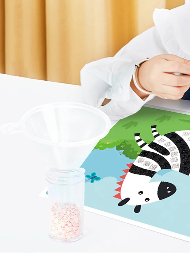 Portable Multifunction Funnel Embroidery Sewing Tools for Diamond Painting(Transparent)