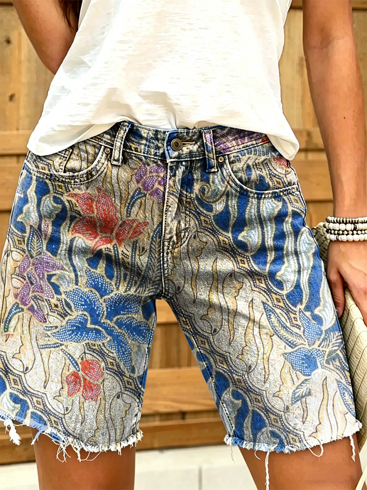 Women's Retro Ethnic Floral Art Print Casual Washed Cotton Denim Shorts