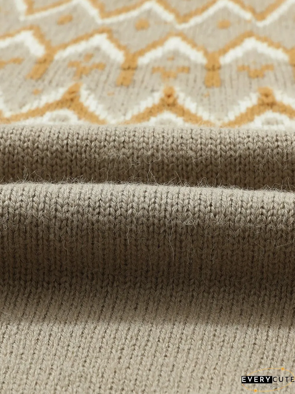 Cozy Gray Geometric Knit Round Neck Sweater