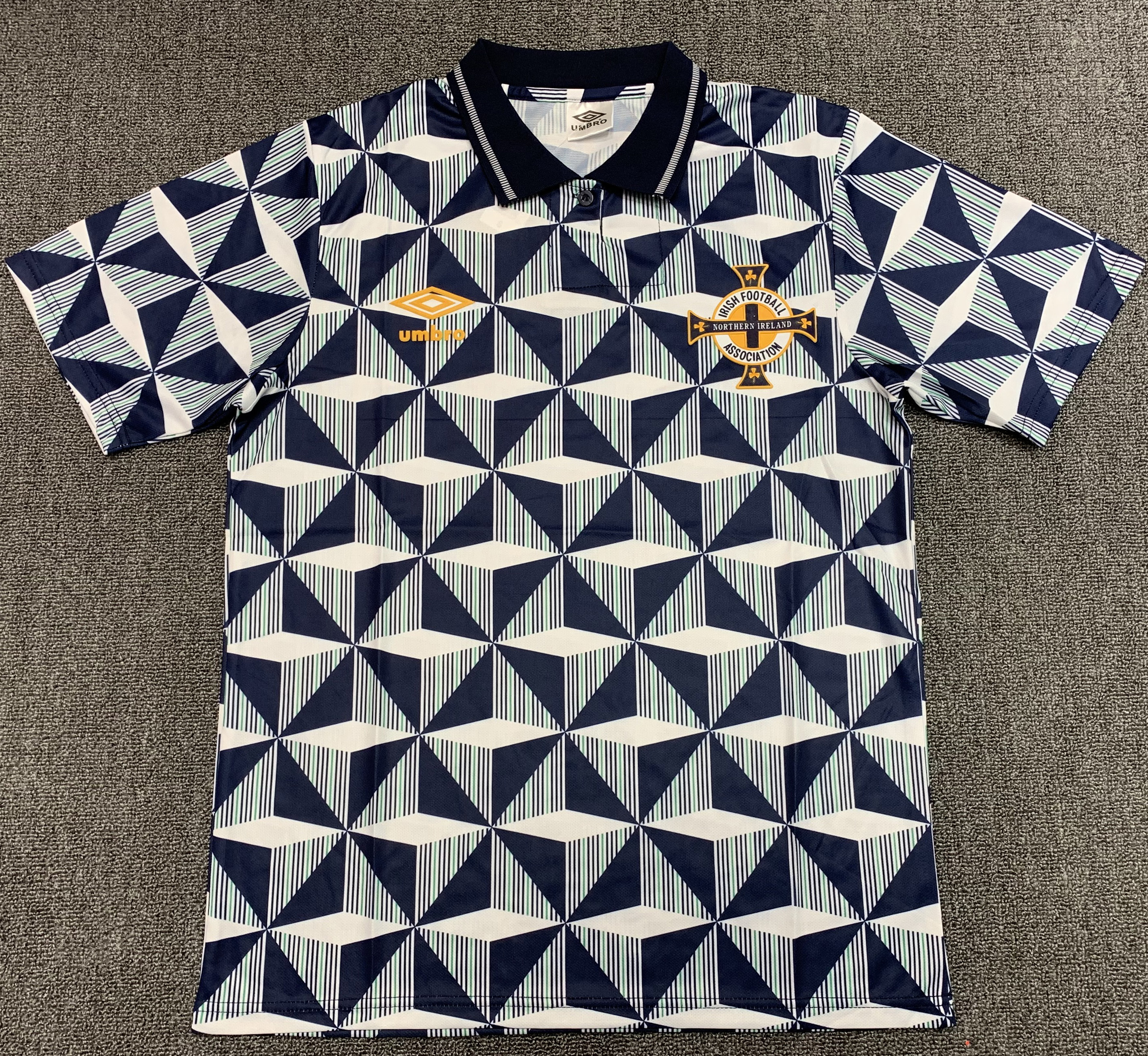 1990-1993 Retro  Northern Ireland Away Football Shirt