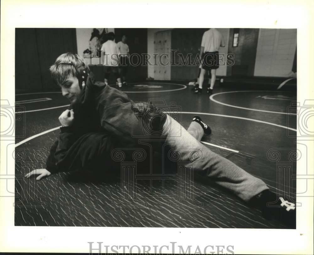 Press Photo Poster painting Rummel Wrestler Dave Seghers takes down a classmate during practice