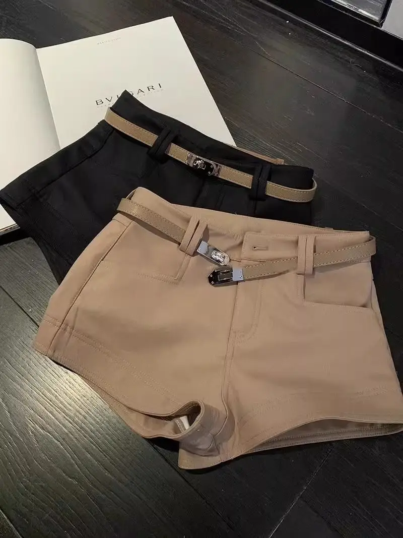 Guzpar Khaki Casual Pants for Women Autumn and Winter Outerwear Booty Shorts Hips Elastic Tight Design High Waist Slimming Shorts Women