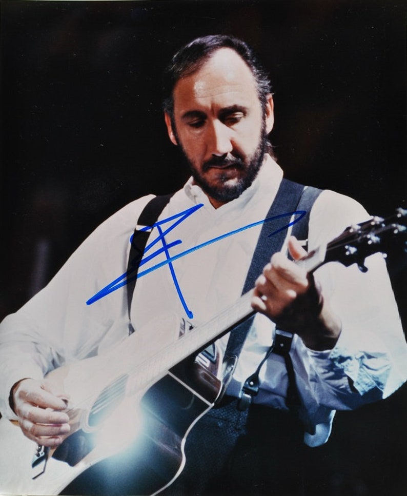 PETE TOWNSHEND SIGNED Photo Poster painting The Who Tommy Quadrophenia Roger Daltrey wcoa