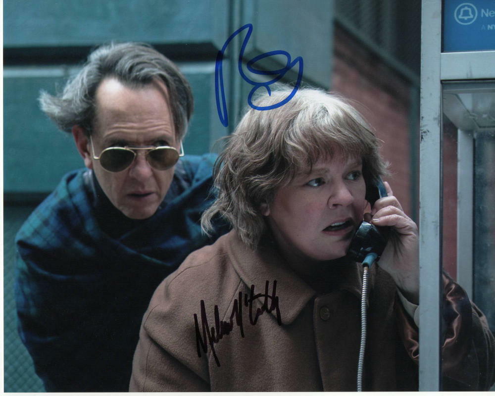 RICHARD E GRANT & MELISSA MCCARTHY DUAL SIGNED AUTOGRAPHED 8X10 Photo Poster painting - #2