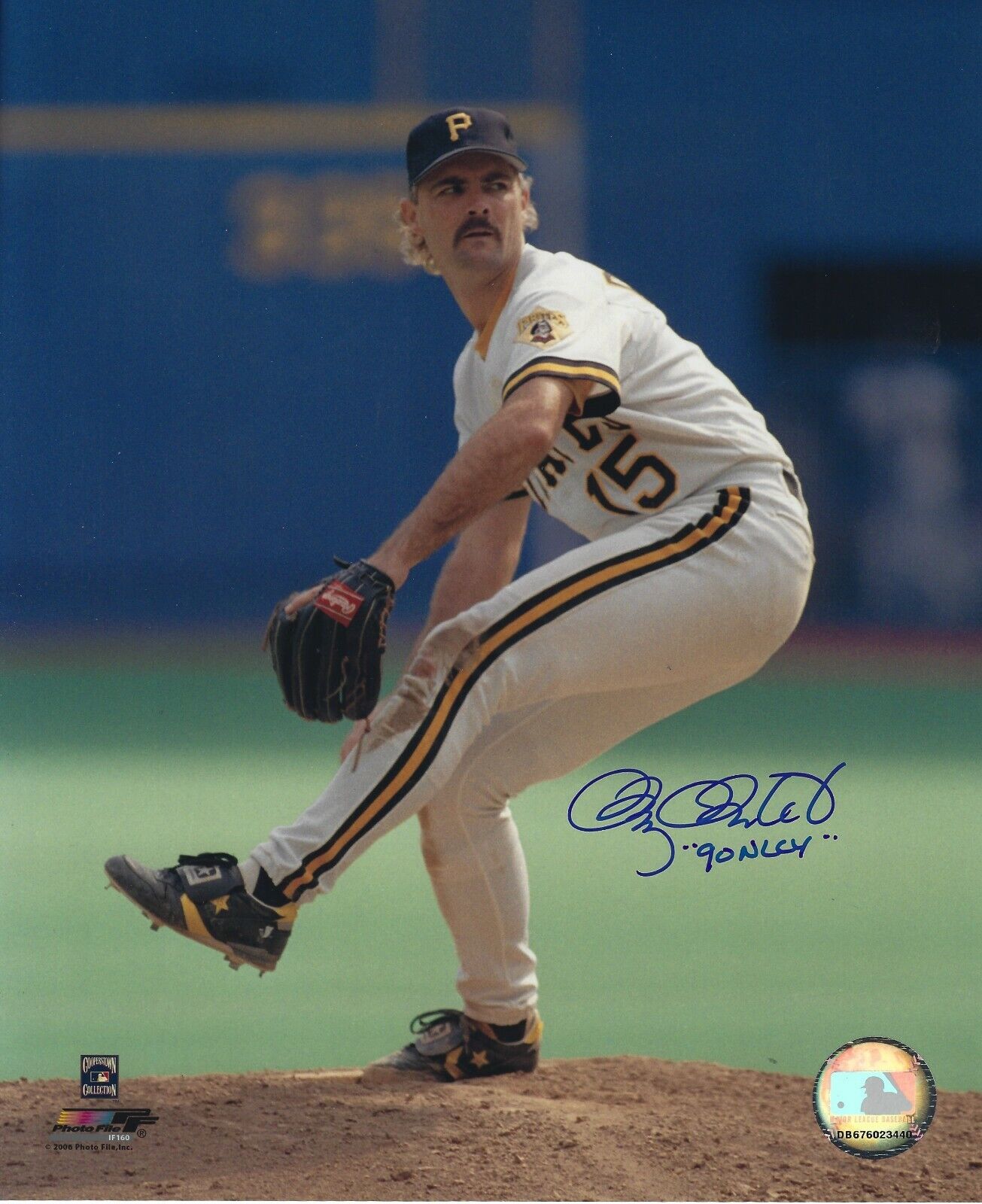 Signed 8x10 DOUG DRABEK 90 NL CY