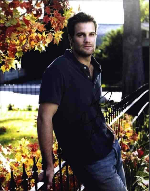 Geoff Stults authentic signed celebrity 8x10 Photo Poster painting W/Cert Autograph A0133