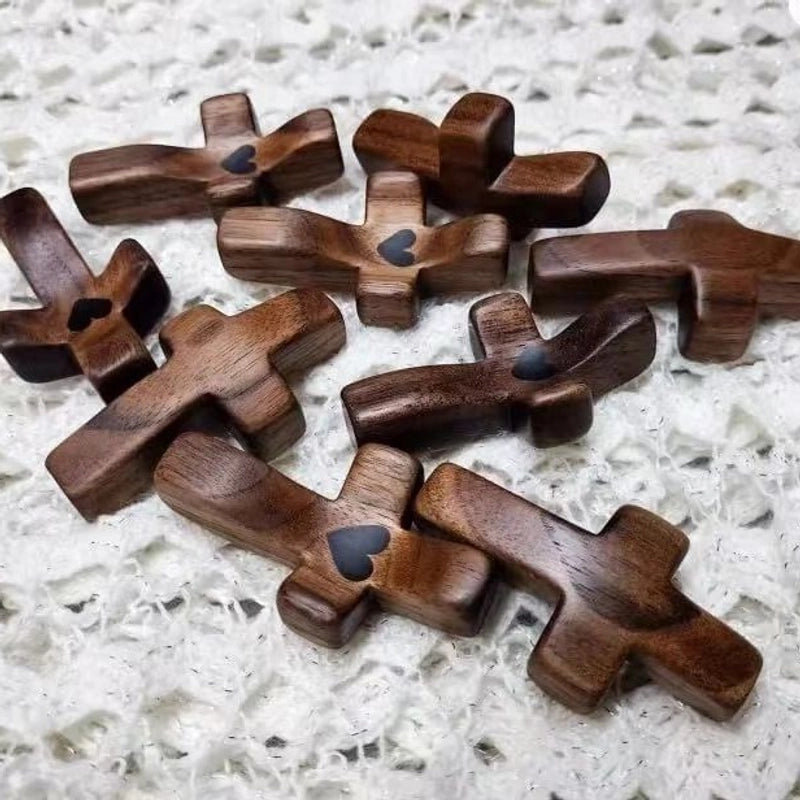 Cute American Style Cross Heart Shape Wood Ornaments Artificial Decorations