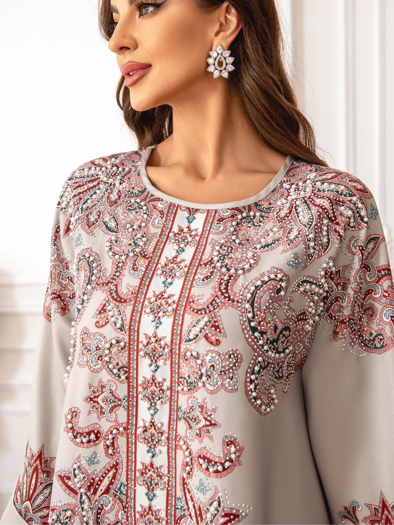 Elegant Boho Muslim Women's Long Robe, All over Print, Loose-Fitting, Round Neck, Flap Sleeves, Long Sleeve, All Seasons