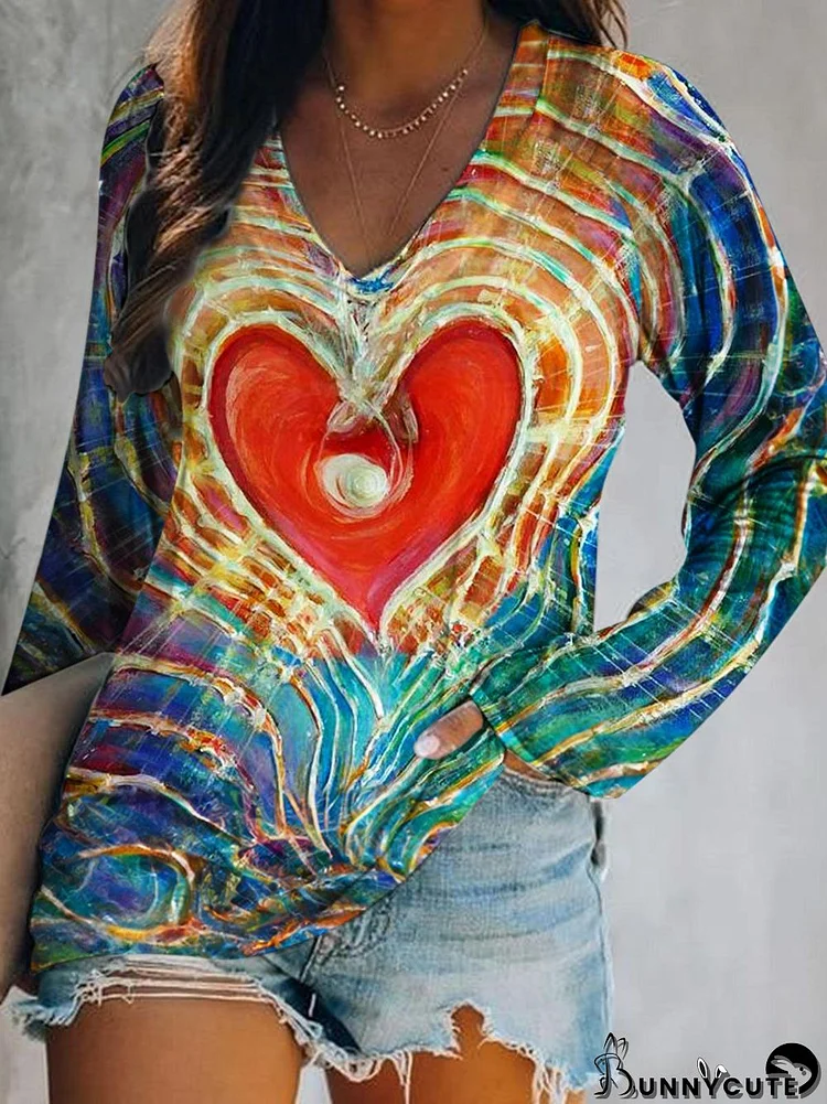 Women's Abstract Heart Print V-Neck T-Shirt