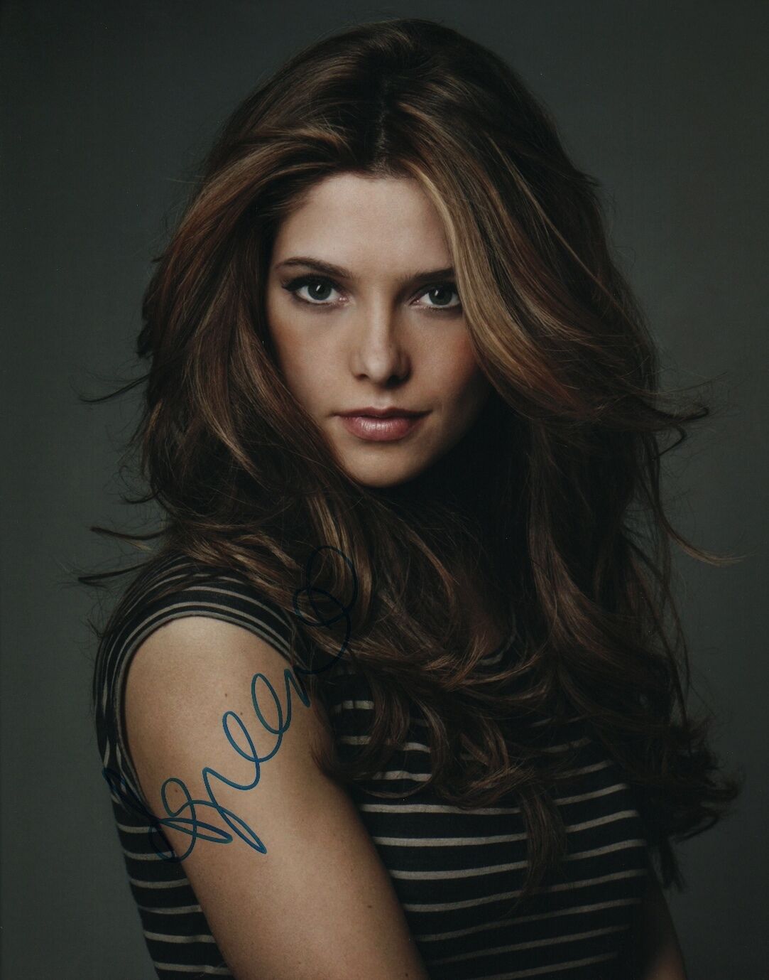 Ashley Greene signed 11x14 Photo Poster painting