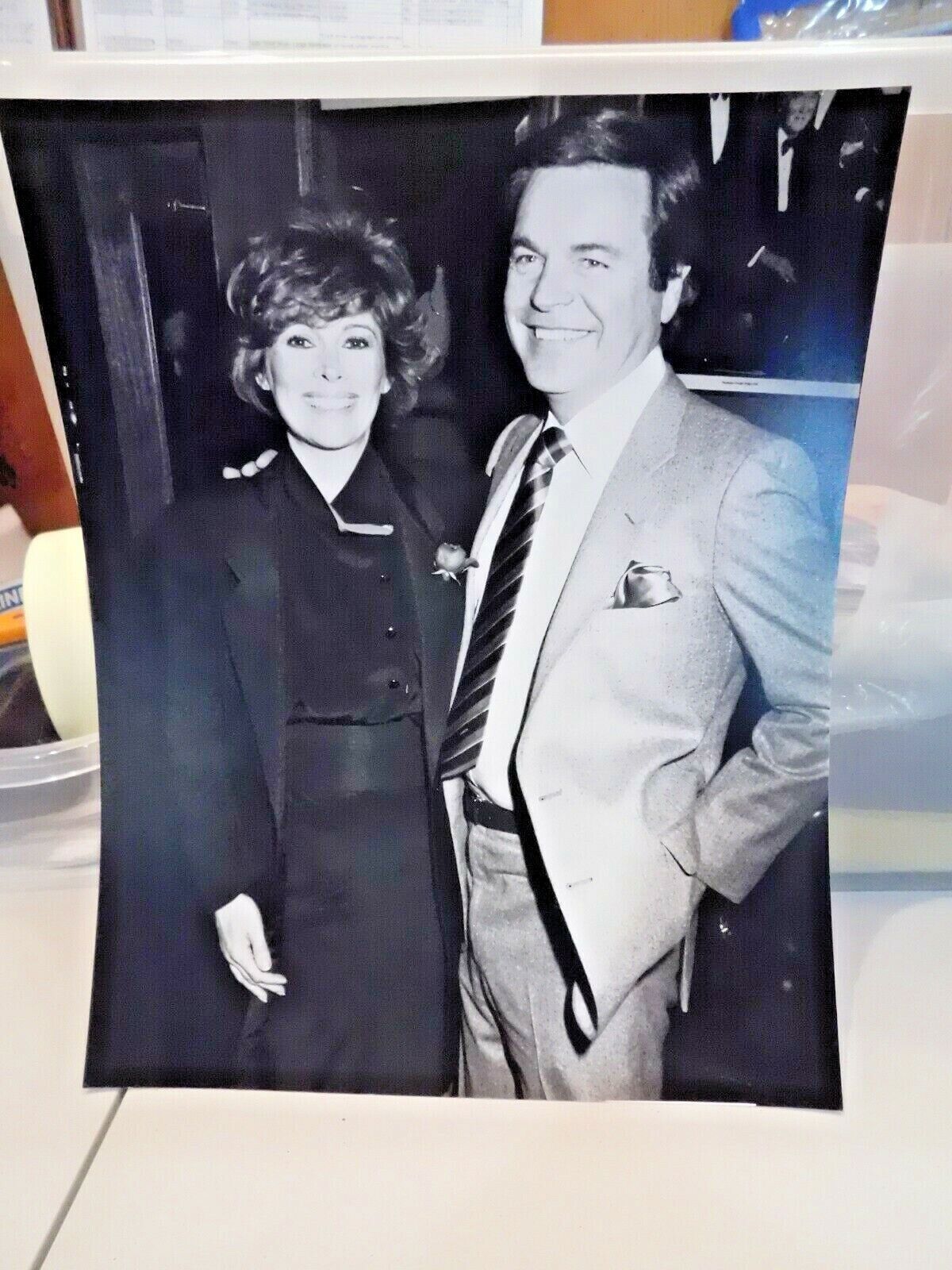 Robert Wagner & Jill St. John Black & White Photo Poster painting 1983 S7