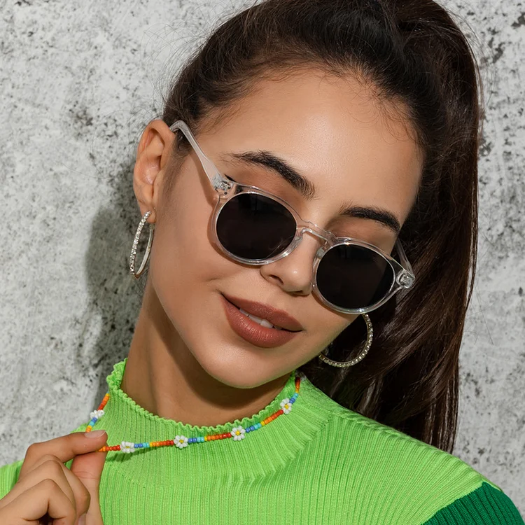 Retro Trend Small Frame Sunglasses at Hiphopee