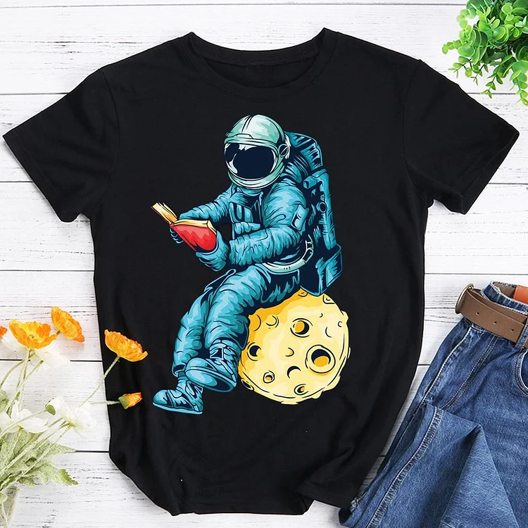 Reading in space T-Shirt Tee -603986-Annaletters