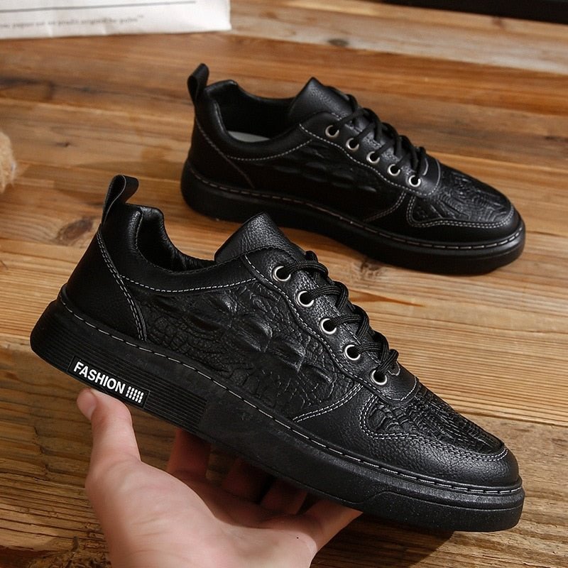 Fashion Men's Leather Casual Shoes Brand Designers Flats Black Sneakers Cozy Business Shoes for Men Casual Footwear Board Shoes