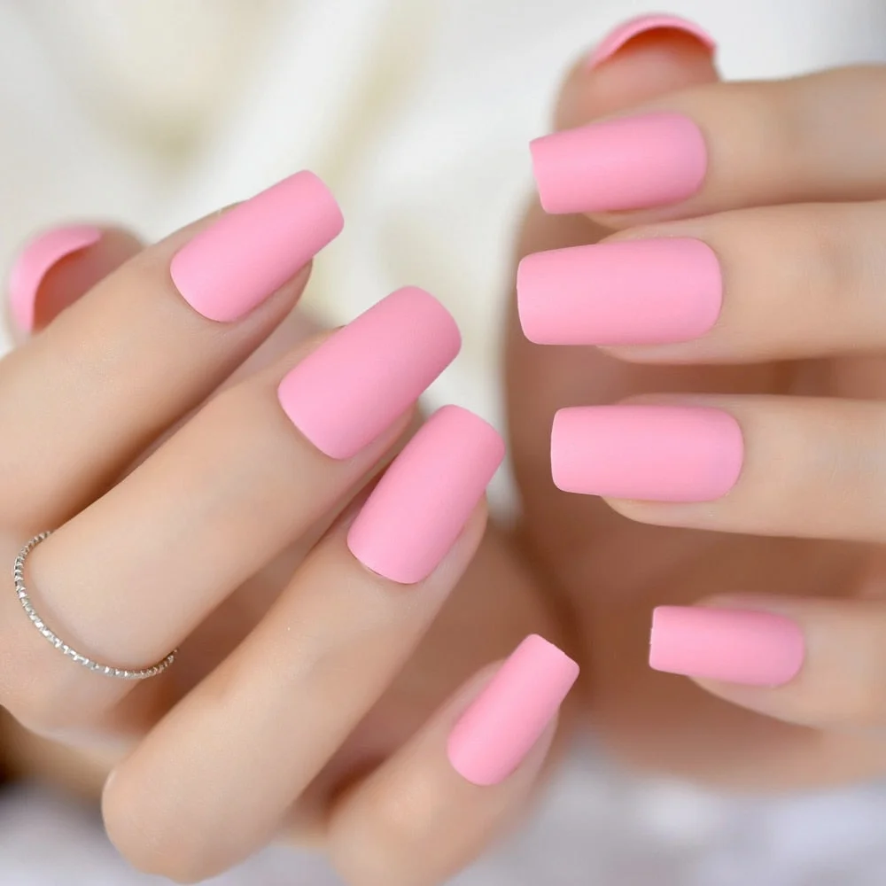 Gorgeous Cream False Nails Long Iridescent Matte Fake Nails Frost Art Design DIY Full Free Artificial False Nails 24-Nail Inspo