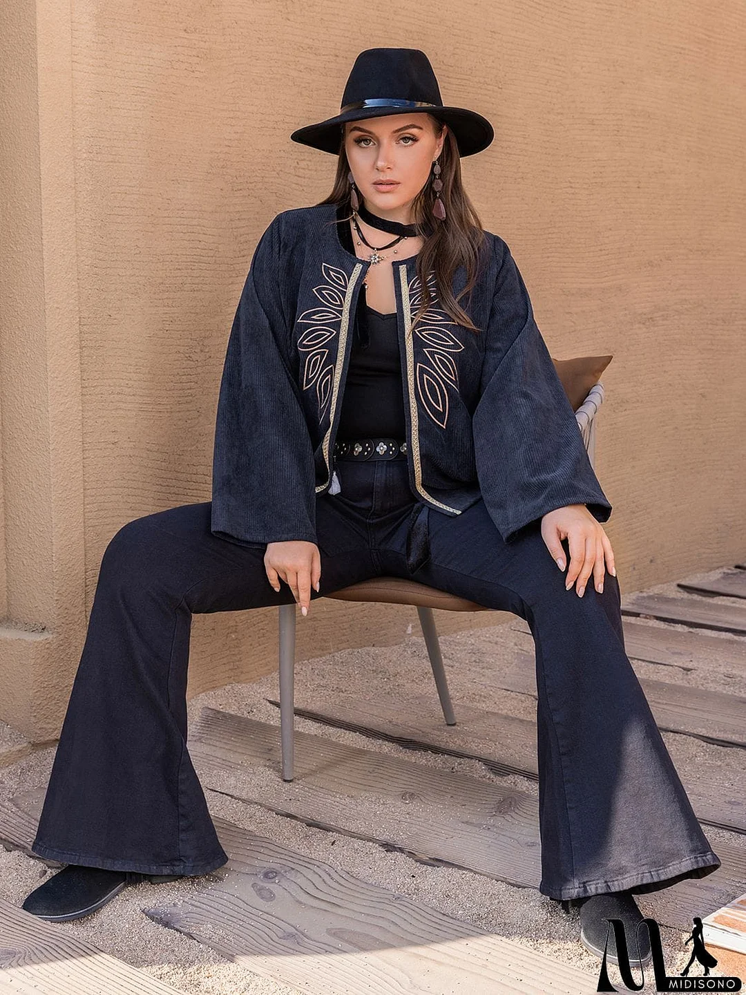 MidiSono - Plus Size Embroidered Open Front Jacket