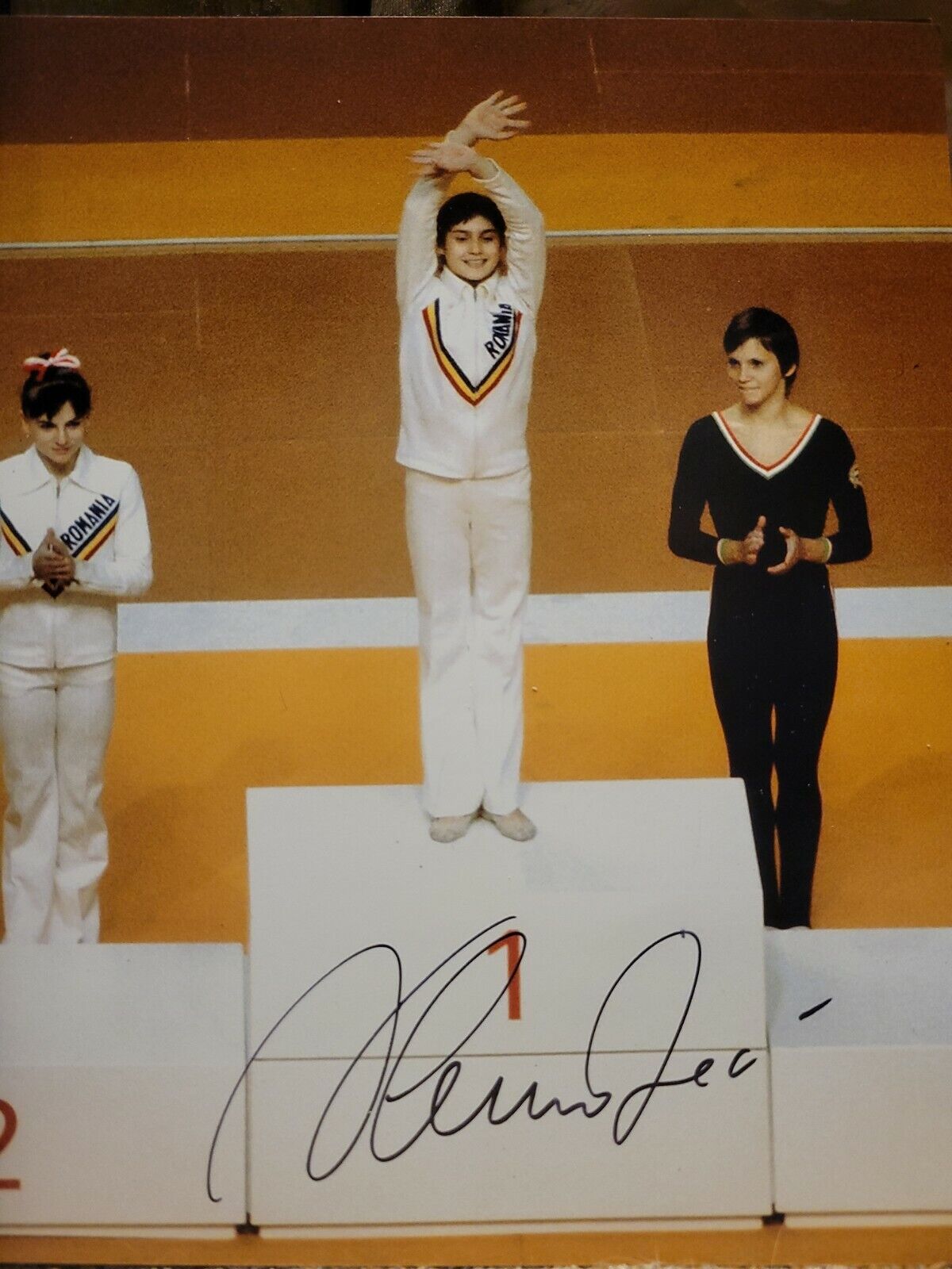 Nadia Comaneci signed 8x10 Photo Poster painting Olympic Gold Medalist Autographed