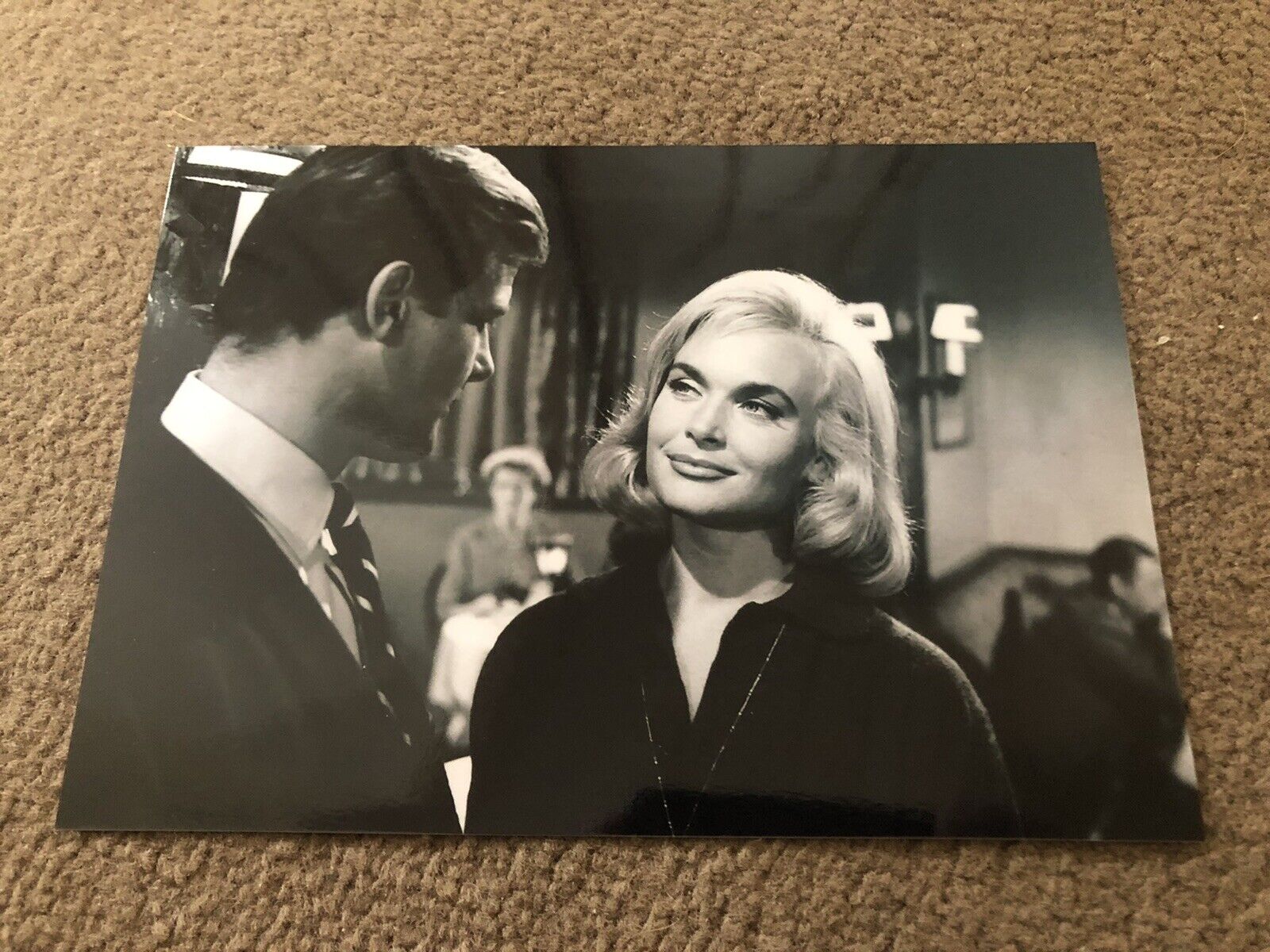 ROGER MOORE & SHIRLEY EATON (THE SAINT) UNSIGNED Photo Poster painting- 7x5”