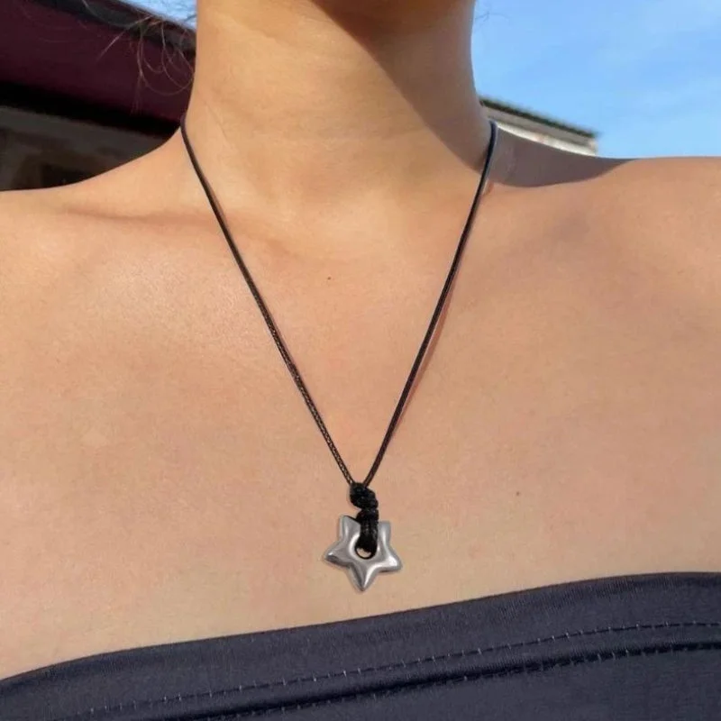 Brownm Star Cord Necklace