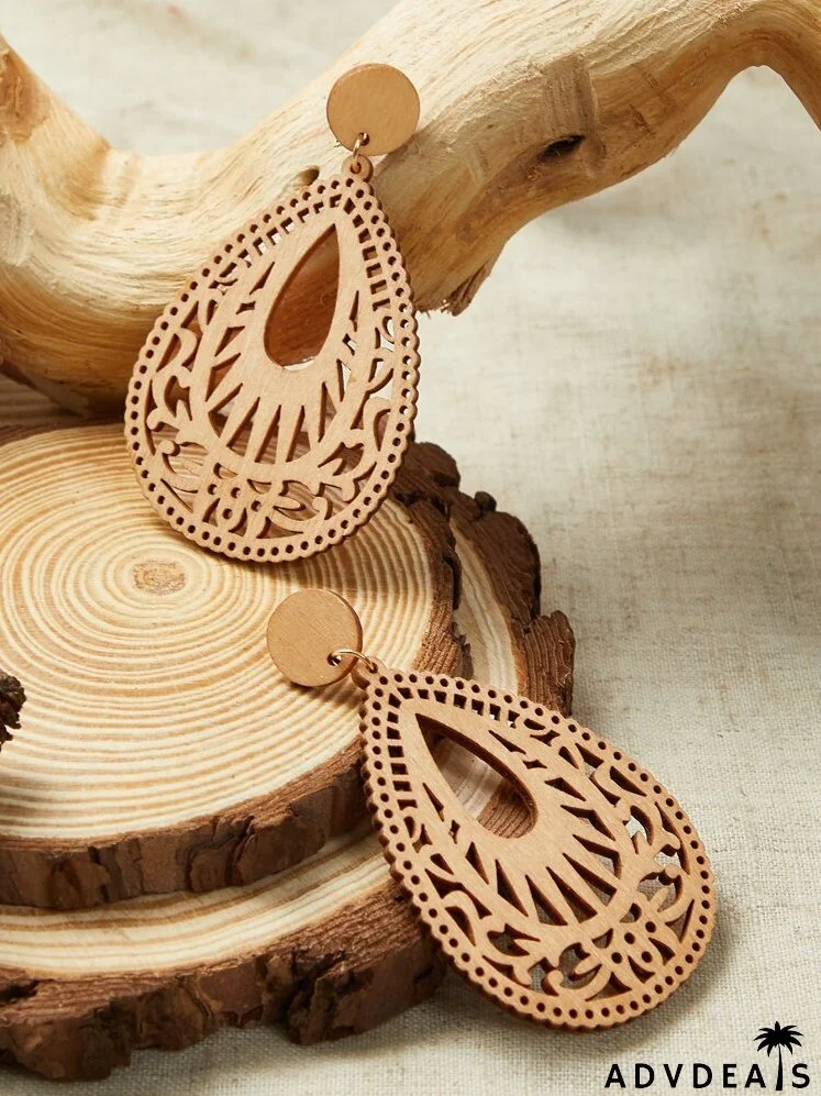 Hollow Out Water-drop Earrings