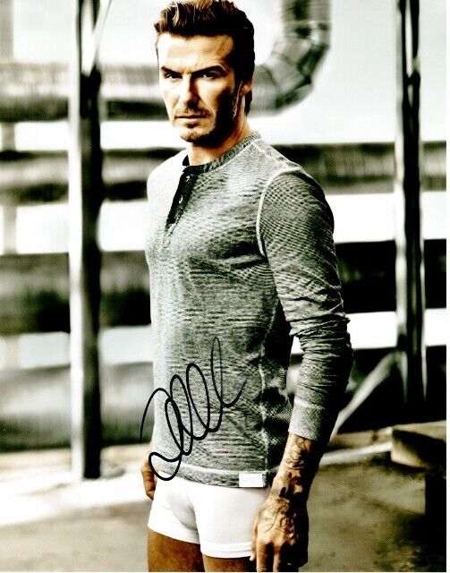 David Beckham Signed Real Madrid - LA Galaxy 11x14 Photo Poster painting - Futbol - Soccer