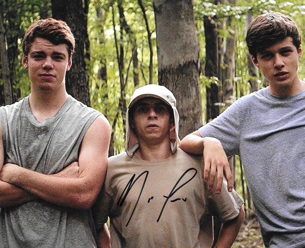 * MOISES ARIAS * signed autographed 8x10 Photo Poster painting * THE KINGS OF SUMMER * * 2