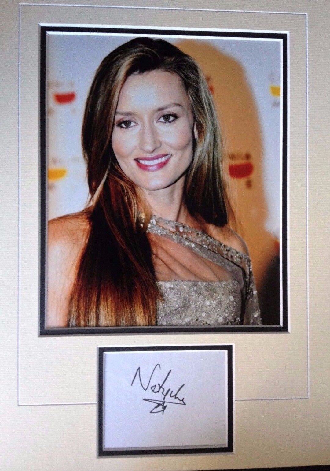 NATASCHA McELHONE - TOP BRITISH ACTRESS - SUPERB SIGNED Photo Poster painting DISPLAY