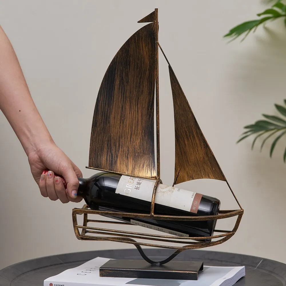 Creative Sailing Metal Statue Wine Wine Rack Retro Home Decoration Wine Cabinet Decor Accessories Living Room Decoration Crafts