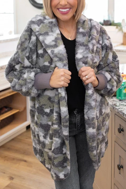 OVER SIZE camouflage flannel hooded jacket