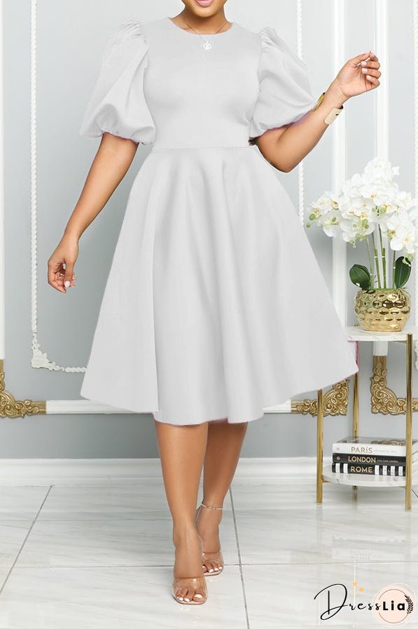 Bubble Short Sleeve Flare Midi Dress