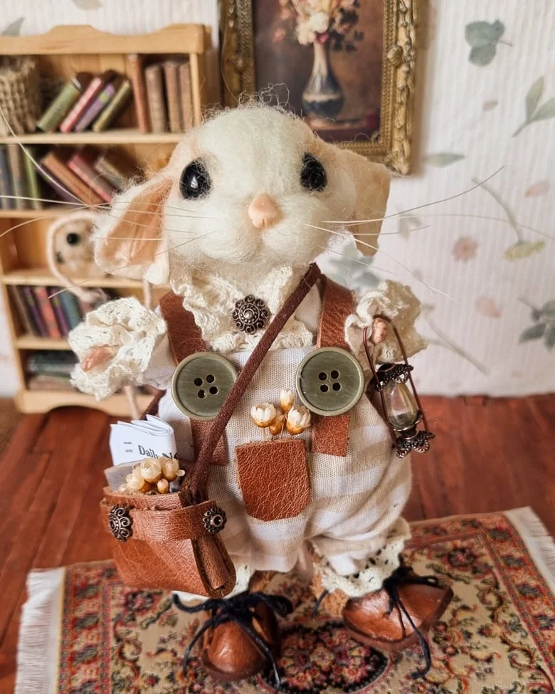 Needle Felted Collectible Wool Mouse