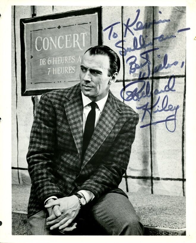 RICHARD KILEY Signed Photo Poster painting