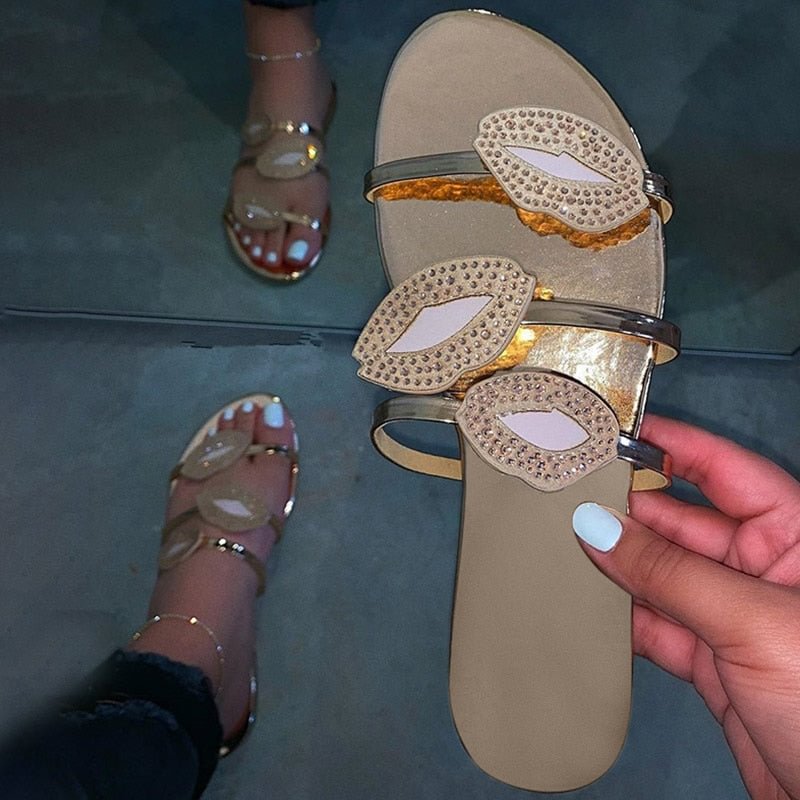 New Women Crystal Flat Slippers Summer Ladies Comfort Outside Shoes Female Fashion Gold Casual Footwear Plus Size 37-42
