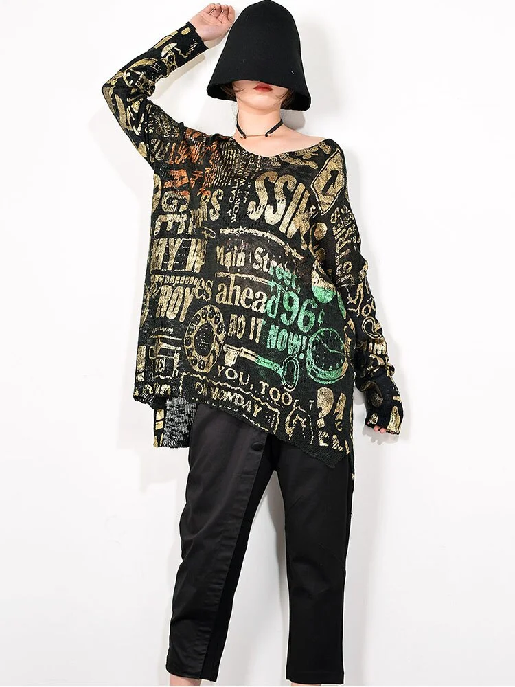 Stylish Loose Black V-neck Metallic Letter Printed Long Sleeve Knitwear 