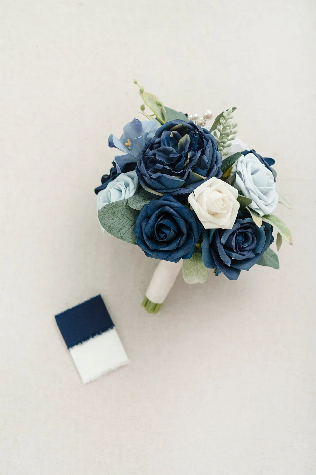 Maid of Honor & Bridesmaid Bouquets in Noble Navy Blue