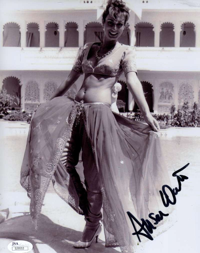 Alison Worth Jsa Hand Signed James Bond 8x10 Photo Poster painting Authentic Autograph