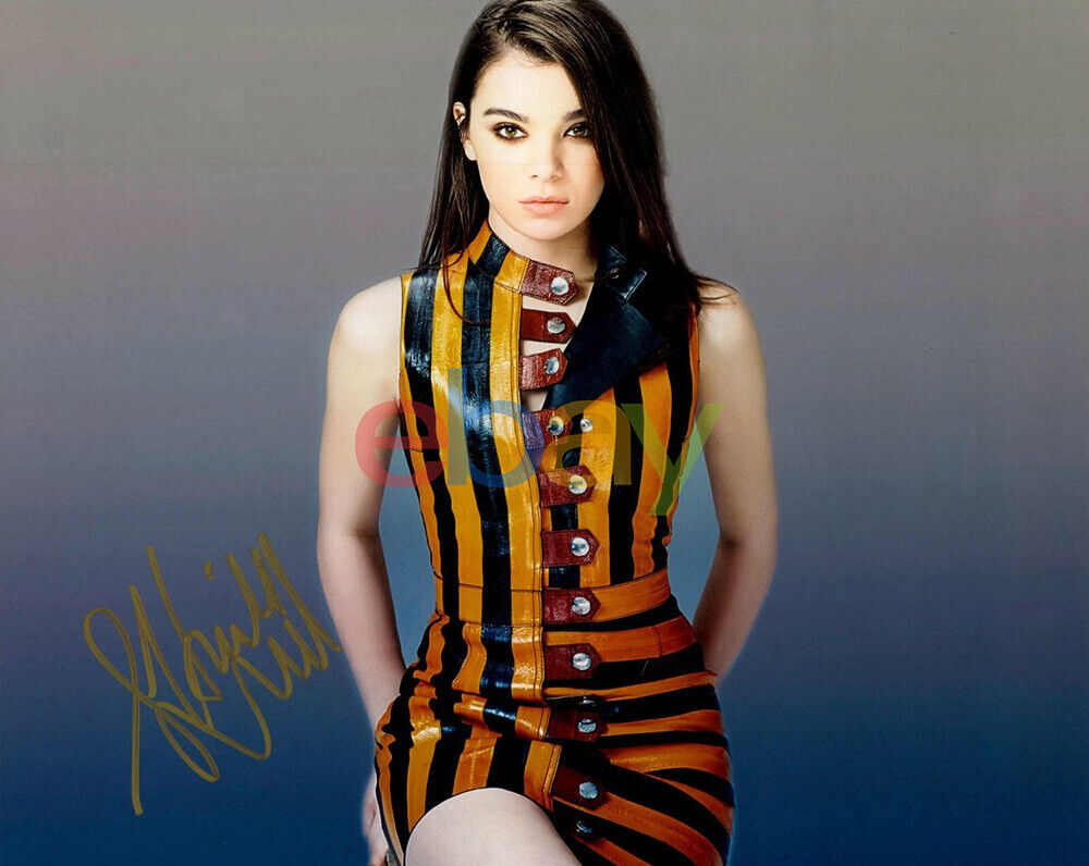 HAILEE STEINFELD signed 8x10 autograph Photo Poster painting reprint (2)