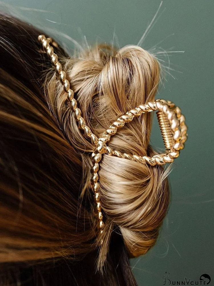 Golden Twisted Oversized Alloy Hair Clip