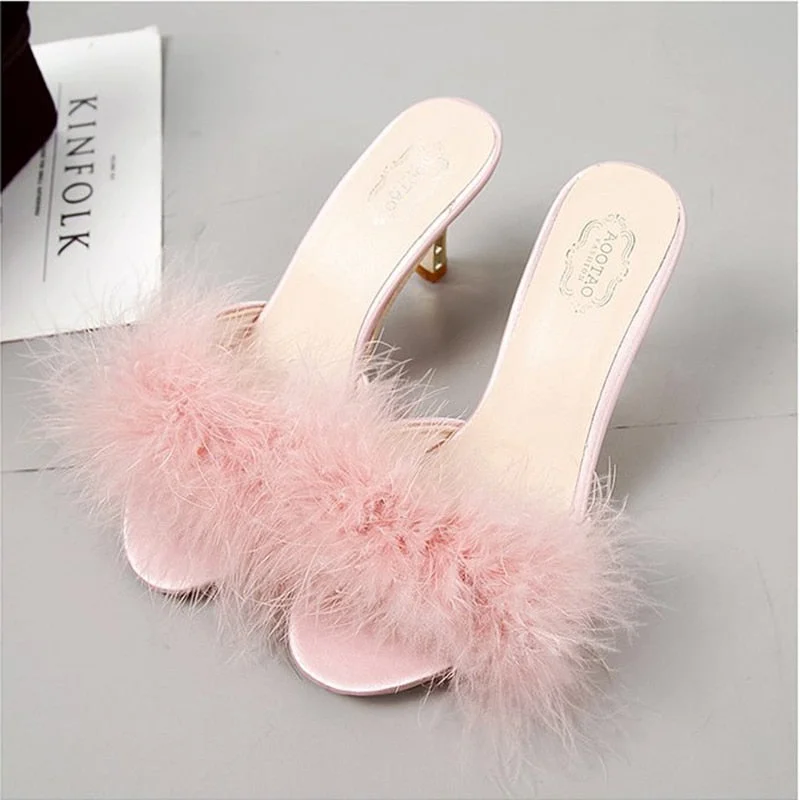 Women Slippers Summer 2021 New Fashion Hairy Stiletto Sandals & Slippers Women Word Drag Open Toe Wear High Heel Slippers Women