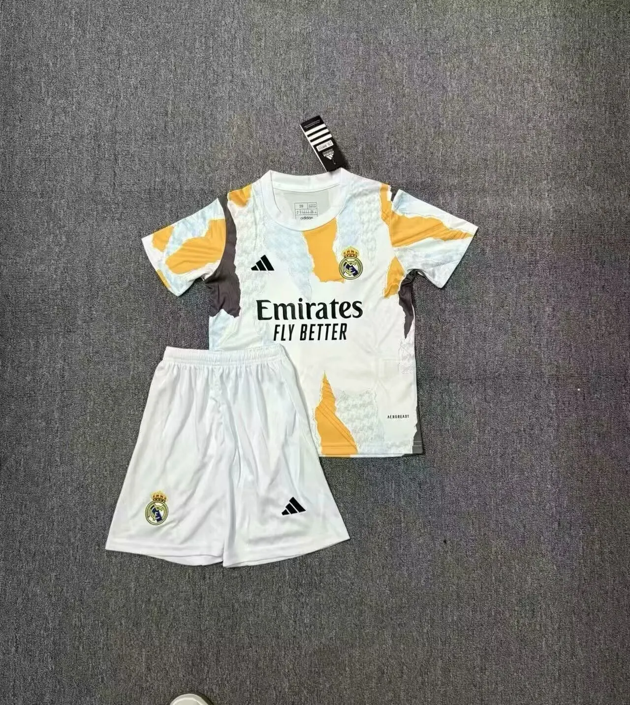 2025/2026 Real Madrid Pre-match training uniforms Football Shirt 1:1 Thai Quality Kids Size