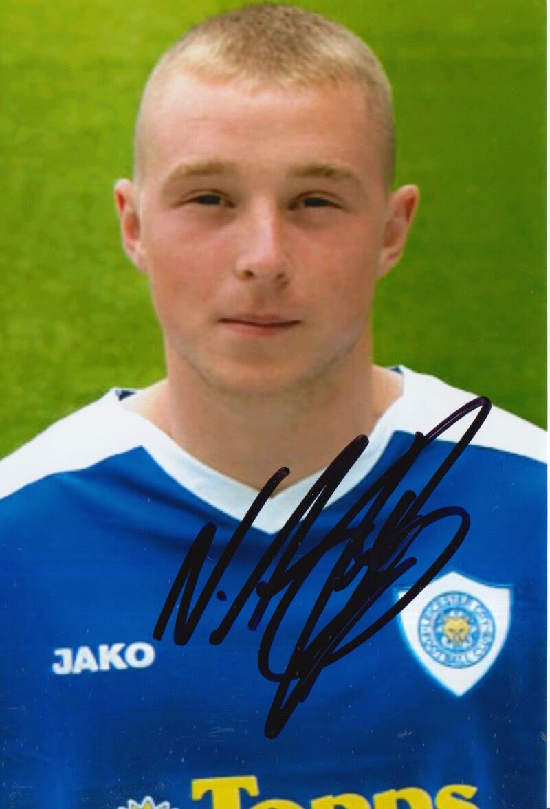 LEICESTER CITY HAND SIGNED NICKY ADAMS 6X4 Photo Poster painting.