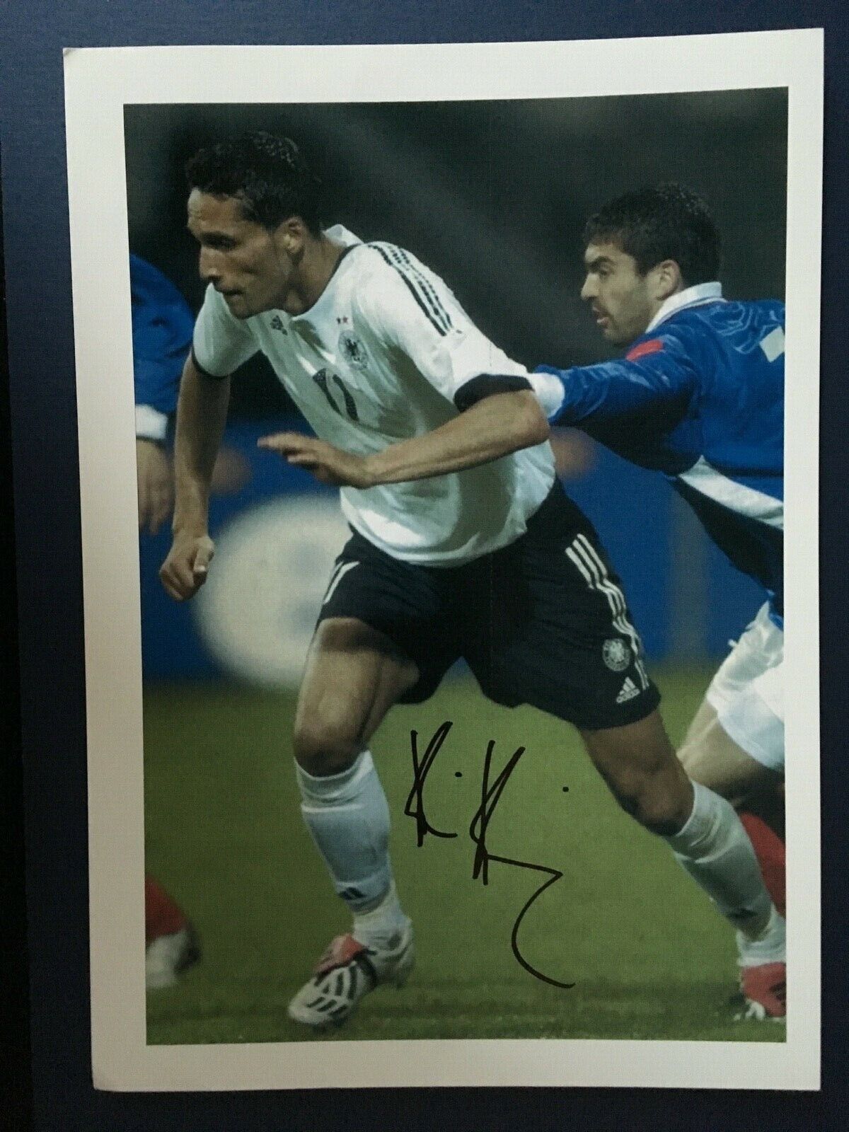 KEVIN KURANYI - GERMAN INTERNATIONAL FOOTBALLER - SUPERB SIGNED Photo Poster painting