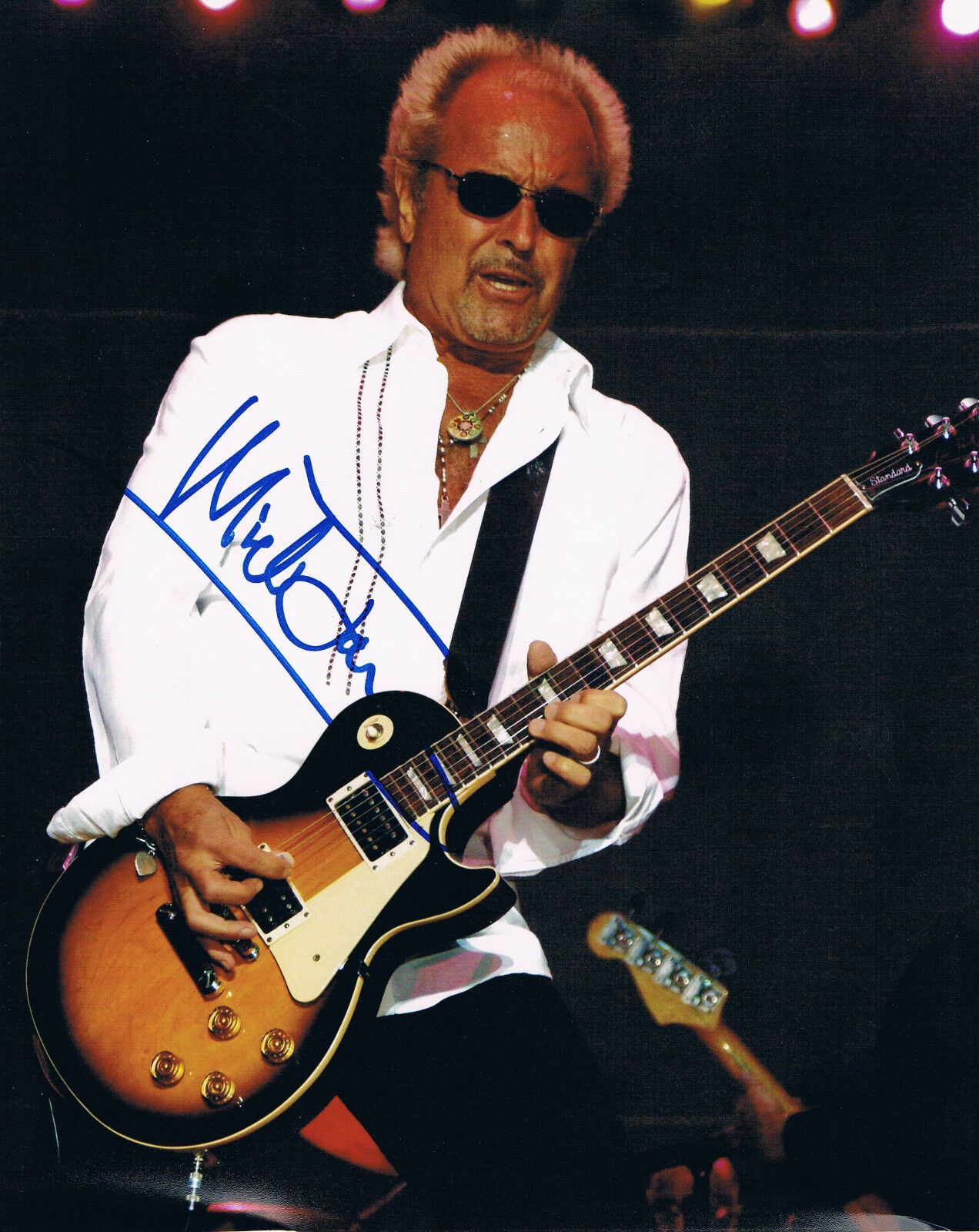 Foreigner Mick Jones 1944- genuine autograph Photo Poster painting 8x10