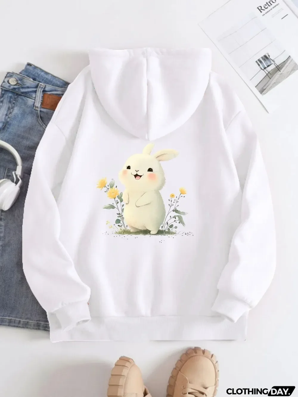 Printed on the Back Kangaroo Pocket Hoodie Long Sleeve for Women Pattern Rabbit and Flowers