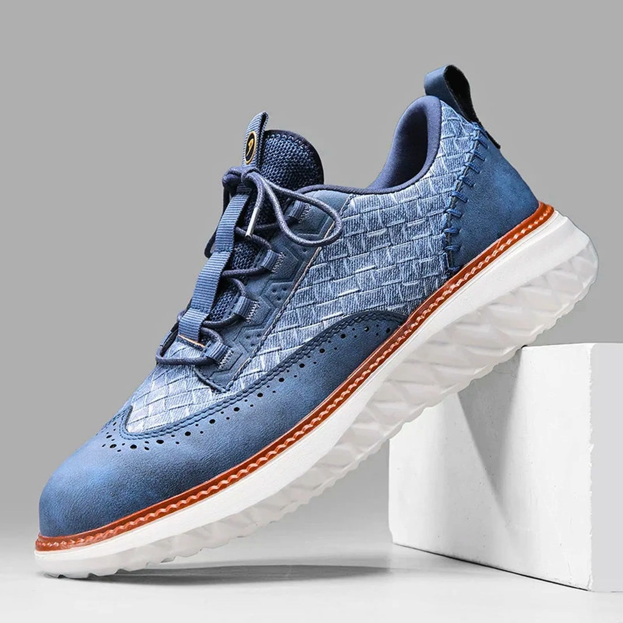 Men's Woven Leather Trainers &ndash; Smart-Casual Hybrid Shoes